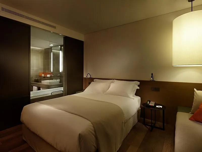 Shilla Stay Jeju Airport Hotel